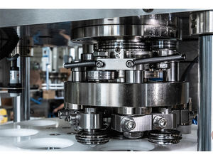 Latas de bebidas automáticas eléctricas de 7,5 oz, máquina de sellado de latas de metal enlatadas de cereza negra, arándano, jengibre, cerveza - Product Image 5