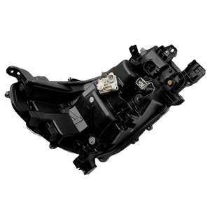 Faro Delantero para Toyota Hi Lux 2020-2021 con Luz de Circulación Diurna LED - Product Image 4