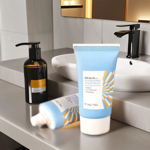 ไนอาซินาไมด์แบบหลอดรูปไข่แบนสำหรับกันแดดเพื่อผิวขาวสำหรับดูแลผิว SPF 50 PA +++ แบบกำหนดเอง - Product Image 6
