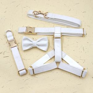 Nuevos productos 2024, idea de moda, collares para mascotas, correas, arneses, terciopelo Blanco clásico, dispensador de soporte para bolsa de caca de perro, correas para mascotas - Product Image 4