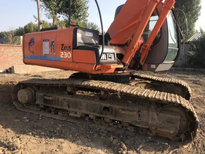 Excavatrice sur chenilles hydraulique Hitachi 230 diesel d'occasion, 23 tonnes, modèle 2020 du Japon, avec boîte de vitesses et moteur - Product Image 3