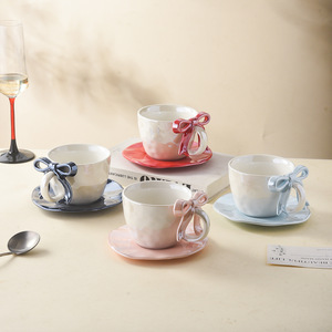 Juego de taza y platillo de cerámica con diseño de lazo estético, taza creativa y bonita para té de la tarde, vajilla para el hogar. - Product Image 3