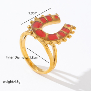 Fashion Celebrity Exquisite Light Luxury Metal <strong>Wedding</strong> Red U Shape <strong>Horseshoe</strong> 18k Gold Dainty Ring Stainless Steel Band - Product Image 5
