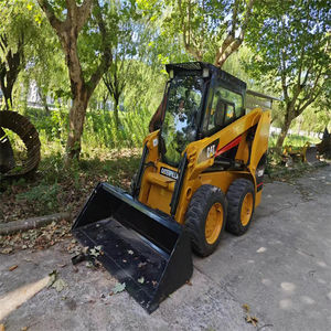 Mini chargeuse compacte chargeuse originale sur pneus cat 226b type caterpillar matériel d'occasion 2 tonnes - Product Image 1