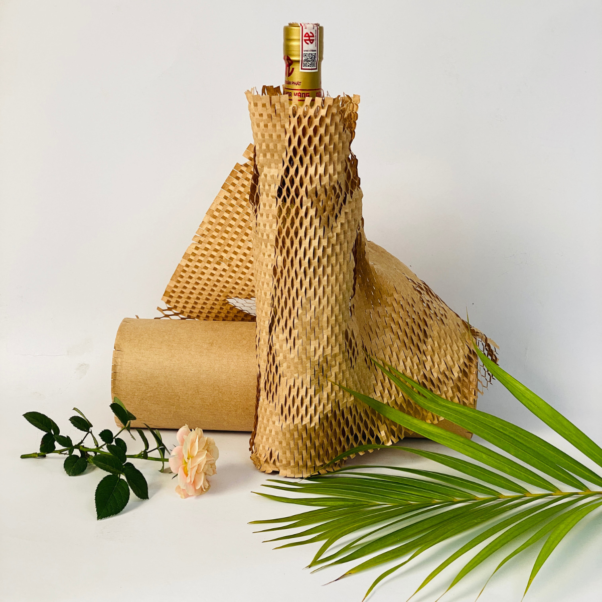 Factory Custom Eco-Friendly Wood Pulp Material Cotton Paper Wrapping Unique Designs Printed Packaging Paper