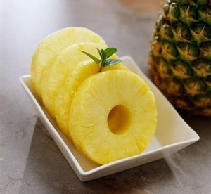 สับปะรดกระป๋องเพื่อการส่งออก - Product Image 1