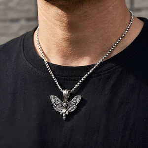 Pendentif en acier inoxydable de style punk avec motif crâne et insecte, bijou fantaisie unisexe, vente en gros - Product Image 1