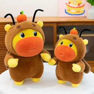 Transformation créative <span class=keywords><strong>en</strong></span> capybara lulu cafard <span class=keywords><strong>en</strong></span> peluche <span class=keywords><strong>dessin</strong></span> <span class=keywords><strong>animé</strong></span> mignon drôle poupée pour filles cadeau d'anniversaire poupée capybara - Product Image 2