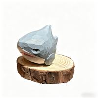 Figurine de requin mignonne et moderne en bois rustique, cadeaux de remise de diplôme et d'anniversaire, produits en bois pur, nouveauté, objet décoratif de bureau