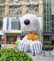 Vente en gros de Snoopy gonflable géant, adorable modèle de chien de dessin animé gonflable de Noël pour la publicité, la promotion et la décoration
