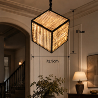 Luminaire suspendu en cristal cubique avec cadre en métal noir mat pour villa, escalier, hall d'entrée, plafond haut
