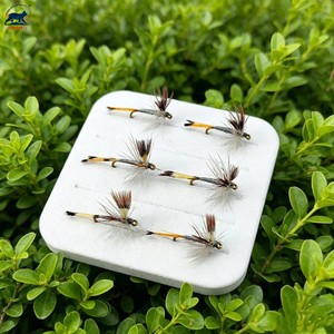 5er-Set handgebundene natürliche Hackle-Mayfly-Fliegen, hoch schwimmende Trockenfliegen-Angelköder mit Bronzehaken für Forellen und Grauelfische - Product Image 2