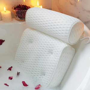 Bantal Bak Mandi Spa Jaring 4D dengan 7 Cangkir Isap Ekstra Besar, Bantal Mandi Cepat Kering Dapat Dicuci dengan Mesin Licin - Product Image 1