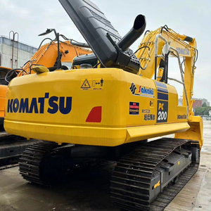 Komatsu รถขุดมือสอง PC200-8รถขุดดิน - Product Image 1
