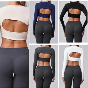 Hauts <span class=keywords><strong>de</strong></span> <span class=keywords><strong>sport</strong></span> personnalisés en nylon et élasthanne pour femmes, respirants, rembourrés, à manches longues, pour le yoga et la gym, vente en gros - Product Image 5
