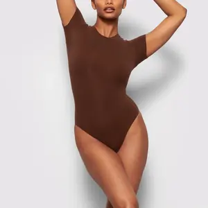 Kadınlar için çift çizgili kısa kollu Bodysuit temel T shirt karın kontrol tek parça zayıflama vücut takımları