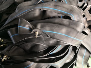 Chambre à air pour tracteur agricole 4.50/5.00-12, chambre à air en butyle avec valve coudée à <span class=keywords><strong>90</strong></span> degrés - Product Image 4