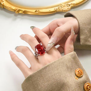 Bijoux de mode écologiques en cuivre, anneaux ajustables de grande taille avec zircone cubique rouge orangé de 15*20 mm, colorés et imposants, pour femmes - Product Image 6