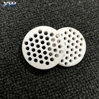 Disque de substrat en céramique d'alumine poreuse usiné CNC de précision, résistant à l'usure à 99 %, plaque filtrante en céramique poreuse