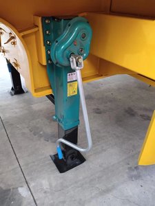 <span class=keywords><strong>Remorque</strong></span> à plateau bas avec rampe pliante montée sur camion, système de remorquage de marchandises surdimensionnées, plateforme pour excavatrice - Product Image 3