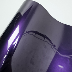 Film d'enveloppe en vinyle violet de minuit métallique liquide brillant de qualité supérieure en PVC PET Film de couleur de changement de voiture auto-adhésif pour moto - Product Image 4