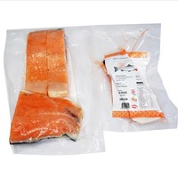 Tranches de saumon d'Atlantique frais et bruts, coupées en cubes, surgelées, provenant de la pêche sauvage en mer, IQF, export, qualité supérieure, fournisseur en gros, filet cru