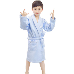 Wholesale Luxury <strong>Waffle</strong> Cotton Bathrobe Hooded <strong>Robes</strong> For <strong>Kids</strong> Soft Breathable Thermal Custom Logo Home Wear - Product Image 3