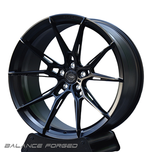 Jantes sport en alliage forgé New Balance <span class=keywords><strong>R</strong></span>.2 <span class=keywords><strong>R</strong></span>.3 Chrome 18-22 5x120/5x114.3 Concaves profondes Monobloc 40/<span class=keywords><strong>25</strong></span>/20mm PCD 114.3-165.1 -<span class=keywords><strong>25</strong></span> - Product Image 6