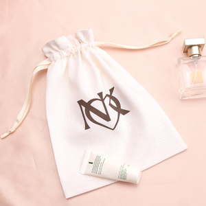 Petits sacs en coton et lin blancs crémeux avec cordon de serrage, sacs cadeaux en lin français pour bijoux - Product Image 4