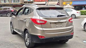 Boîte de vitesses 6AT Hyundai Ix35 2015 2.0L SUV LHD très demandée, faible kilométrage, toit ouvrant, caméra de recul, <span class=keywords><strong>fiable</strong></span>, LCL acceptable, <span class=keywords><strong>voiture</strong></span> d'<span class=keywords><strong>occasion</strong></span> - Product Image 5