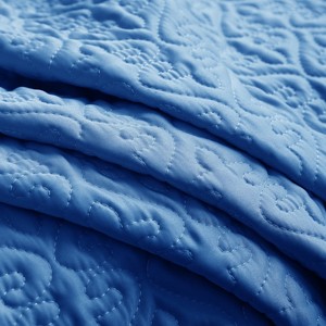 Vente en gros d'usine, 3 pièces, couvre-<span class=keywords><strong>lit</strong></span> matelassé en polyester <span class=keywords><strong>de</strong></span> haute qualité pour hôtel et maison, avec rembourrage en coton, couleur unie, 200TC - Product Image 4