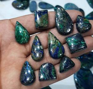 เครื่องประดับฤดูร้อนคุณภาพสูงผลิตจากหินคริสโซโคลลาทรงหลังเบี้ยอัญมณีธรรมชาติรูปทรงผสมและขนาดได้รับการรับรองจากการรับรอง - Product Image 1