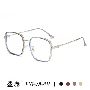 TR90 กรอบแว่นตาทรงสี่เหลี่ยมสำหรับผู้หญิงน้ำหนักเบาป้องกันแสงสีฟ้าเลนส์พลาโนกรอบเต็มสีทอง - Product Image 3