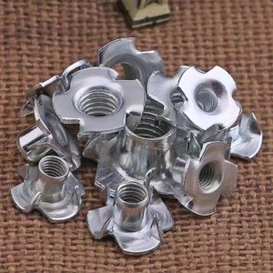 <span class=keywords><strong>M6</strong></span> M8 M10 Din المجلفن 4 مخلب الخشب إدراج المحملة الجوز 4 الشق المكسرات - Product Image 4