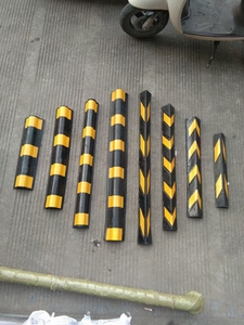 Protection d'angle murale en caoutchouc de haute qualité pour la sécurité routière, pare-chocs anti-collision jaune et noir réfléchissant - Product Image 3