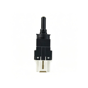 สวิตช์ไฟถอยหลัง 253206170R 7700842697 สำหรับการซ่อมแซมทดแทนรถยนต์ - Product Image 5