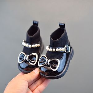 Nouvelles Bottes pour Bébé Fille, Semelle en Caoutchouc Solide, Chaussettes Tricotées, Bottes Courtes à Noeud Papillon - Product Image 5