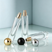 Flacon pulvérisateur d'huile de parfum carré personnalisé de 30 ml avec bouchon à bille, flacon de parfum vide en verre de 30 ml (1 oz) avec emballage en boîte