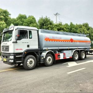 Camion-citerne diesel 8x4 (8 roues avant, 8 roues arrière) de 20 000 litres pour le stockage d'huile lourde, fabriqué en Chine, à vendre - Product Image 3