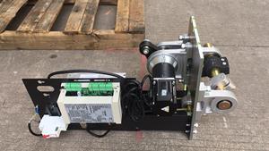 DC 24V moteur bras droit flèche barrière porte 3m fibre de carbone voiture Parking ticket Machine trafic sécurité barrières véhicule barrière - Product Image 2