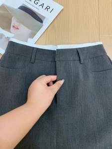 Une jupe de costume haut de gamme grise pour un pantalon d'été taille haute, amincissant, épousant les hanches et anti-exposition - Product Image 5