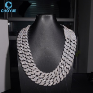 Oferta Especial: Cadena Cubana de Plata 925 con Baño de Rodio y Moissanita VVS, Joyería de Eslabones Completamente Incrustados Estilo Hip Hop - Product Image 5