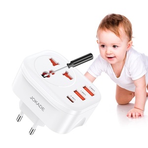 Jokade Travel <b>Adapter</b> 3.4A <b>USB</b> With <b>Usb</b> <b>C</b> And <b>Usb</b> A Ports For International Use - Product Image 6