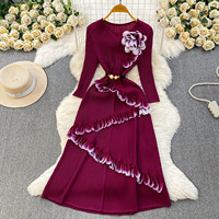 Gaun Lipit V-Neck Vintage Mewah Wanita Dekorasi Bunga 3D Lengan Panjang Berlipit Gaun Wanita Elegan