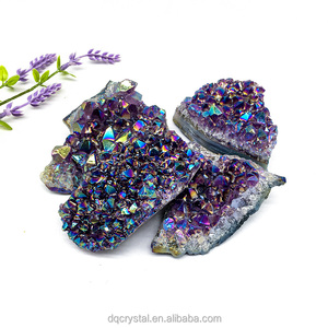 Aura <span class=keywords><strong>di</strong></span> cristallo naturale ametista Cluster <span class=keywords><strong>di</strong></span> alta qualità <span class=keywords><strong>angelo</strong></span> colore ametista Cluster minerali guarigione pietre per la decorazione - Product Image 1