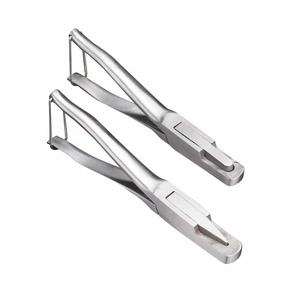 Équipement agricole de qualité supérieure, coupe-oreilles en acier inoxydable pour l'identification des animaux, type U, type V - Product Image 2