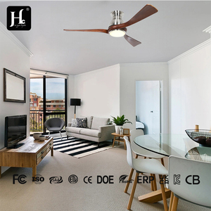 C261 52 inch <b>ceiling</b> fan with <b>light</b> kit, equipped with <b>remote</b> <b>control</b> and 3-blade ABS fan <b>light</b> - Product Image 3