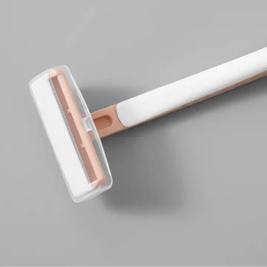 Rasoio di sicurezza a doppio bordo in plastica per rasoio da donna popolare a prezzi economici di fabbrica - Product Image 2