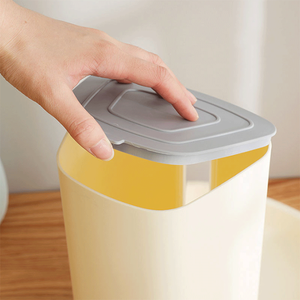 3.8L Eco-friendly Plastic Pet Feeder Dog <strong>Cat</strong> Automatic Water and Food Feeder Dispenser Bowl Grain Storage <strong>Barrel</strong> - Product Image 3