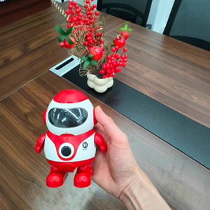 Nuovo Arrivo: Robot Intelligente AI Little Q, Giocattolo Interattivo Parlante da Scrivania, Brevettato, Educativo STEM per Casa - Product Image 3
